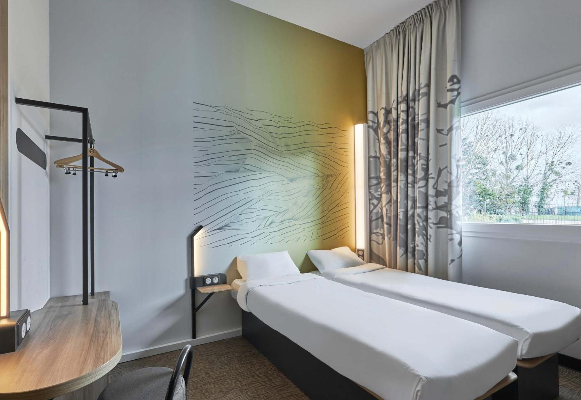 B&B Hôtel Ouistreham Buitenkant foto